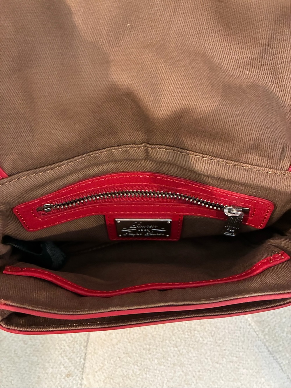 Lauren Ralph Lauren Red Leather Crossbody Bag with Silver-Tone Lock - Picture 4 of 4